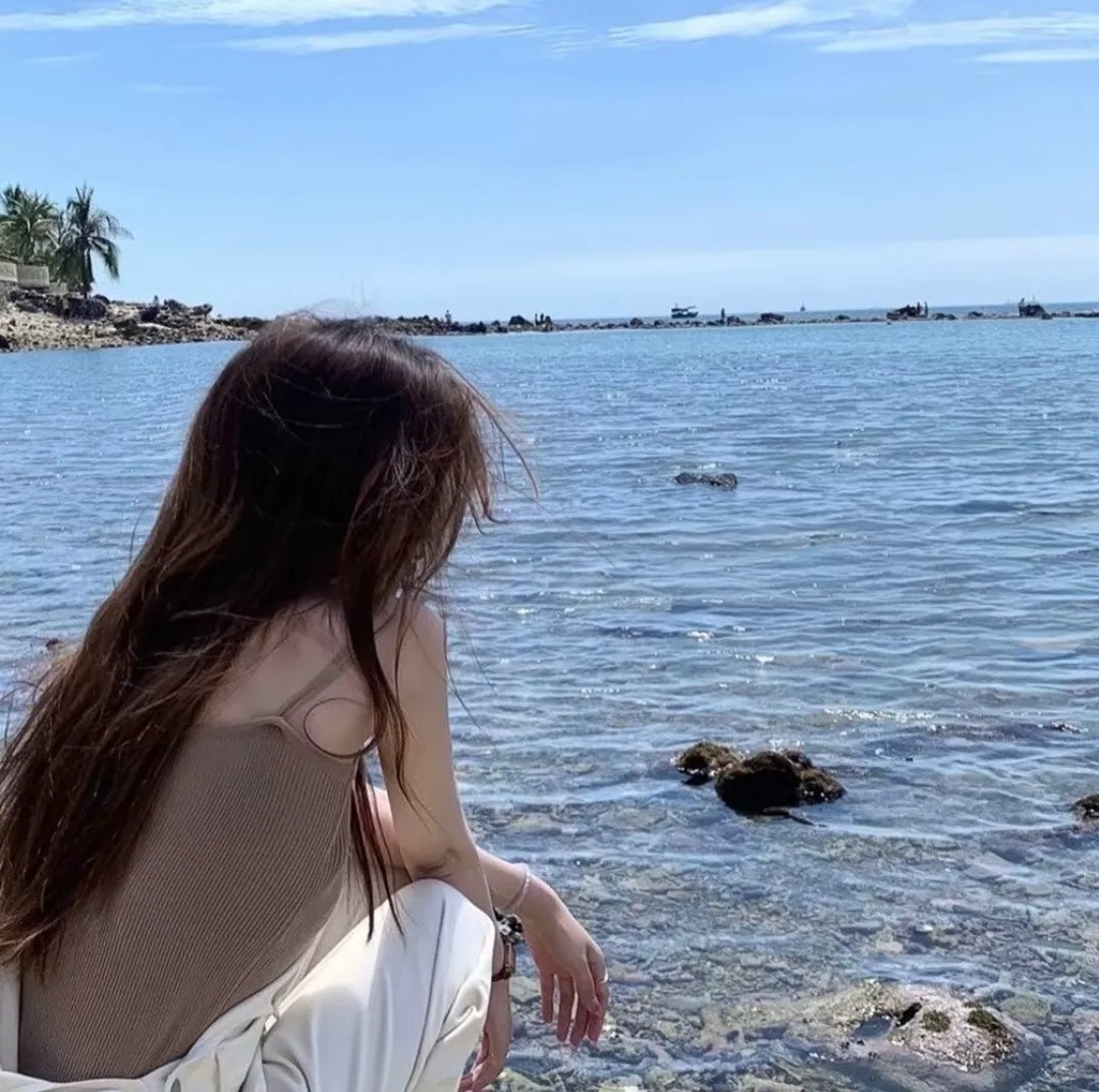 女皇加冕记 海报
