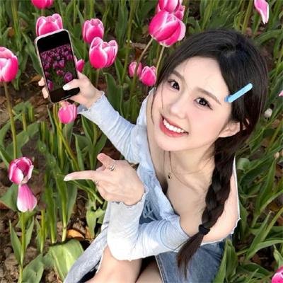 公司里的小小前辈 海报