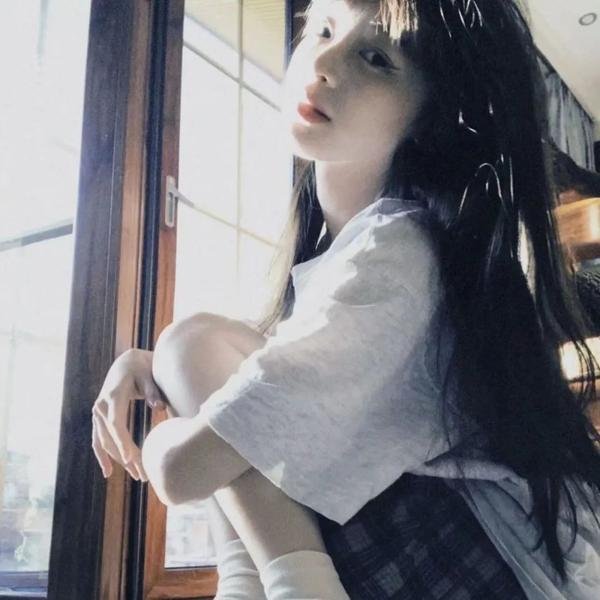 美丽新世界 海报